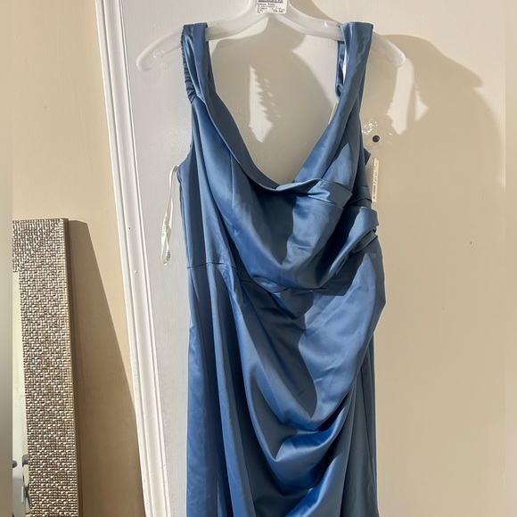 Dresses & Skirts - Brides made dress